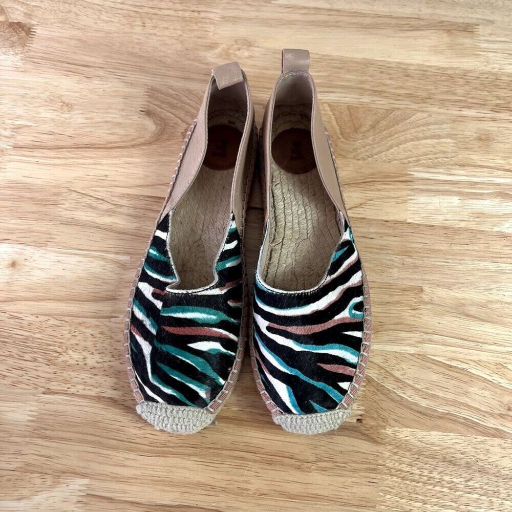 FRENCH CONNECTION Umara Zebra Print Calf Hair Closed Toe Espadrille Flat Women's - Picture 11 of 12